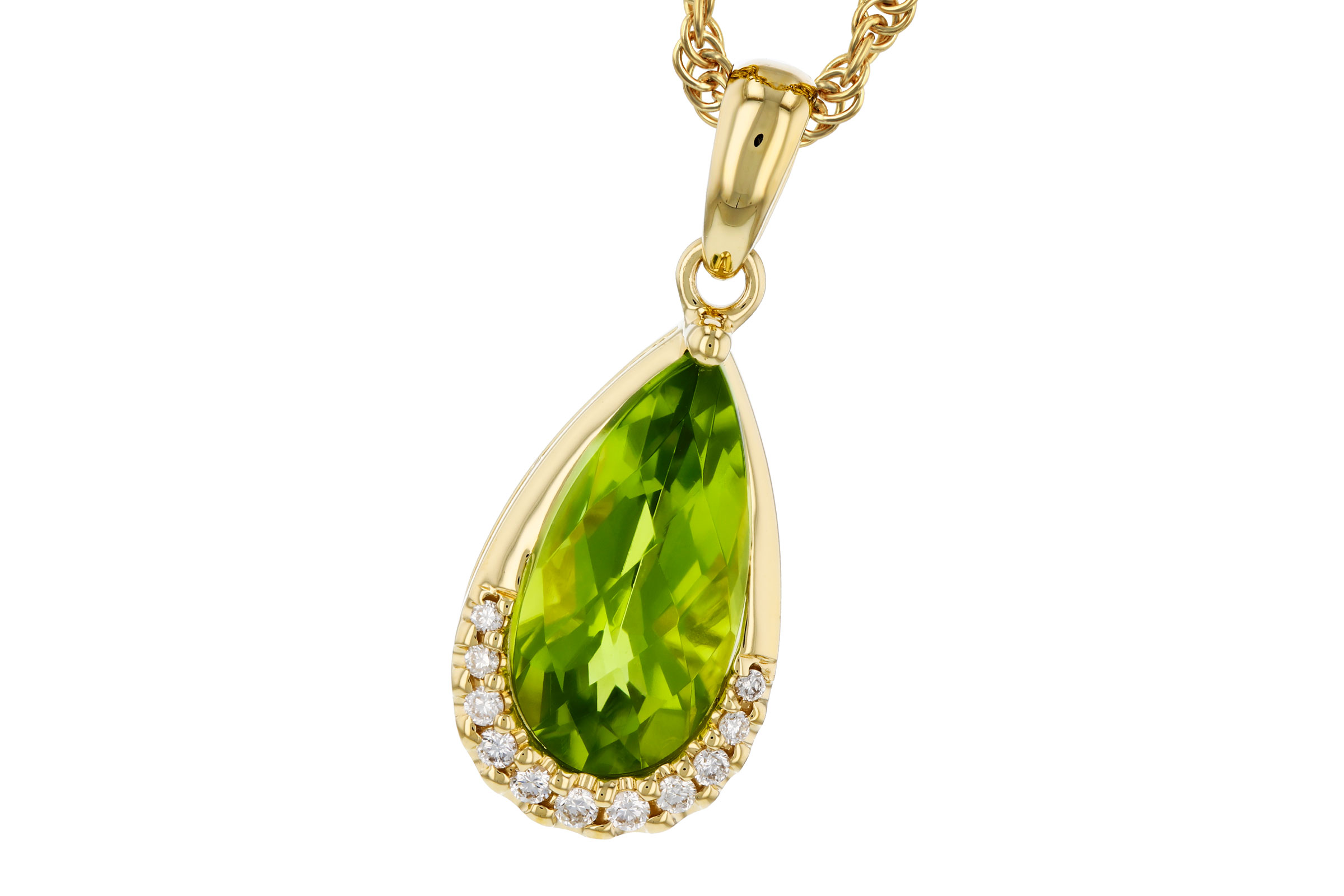 A330-57198: NECK 1.94 PERIDOT 2.00 TGW (12x6MM PS)