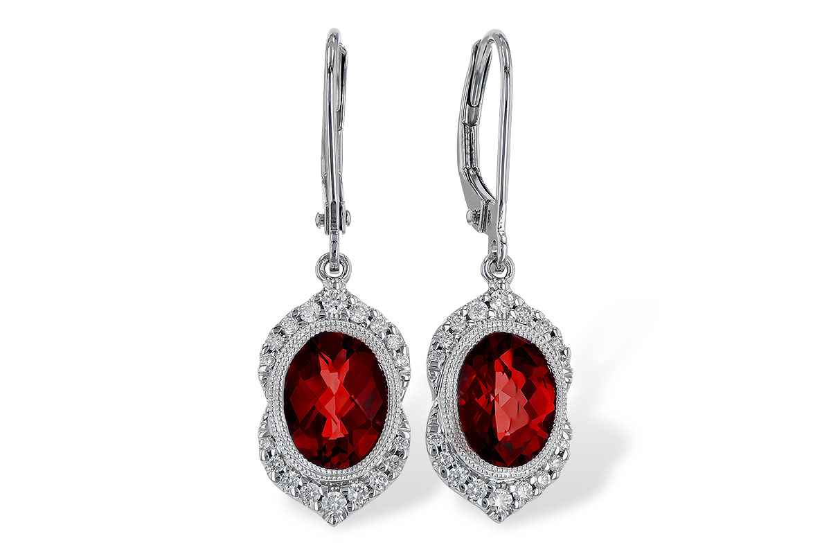 D329-64479: EARRING 3.06 GARNET 3.25 TGW