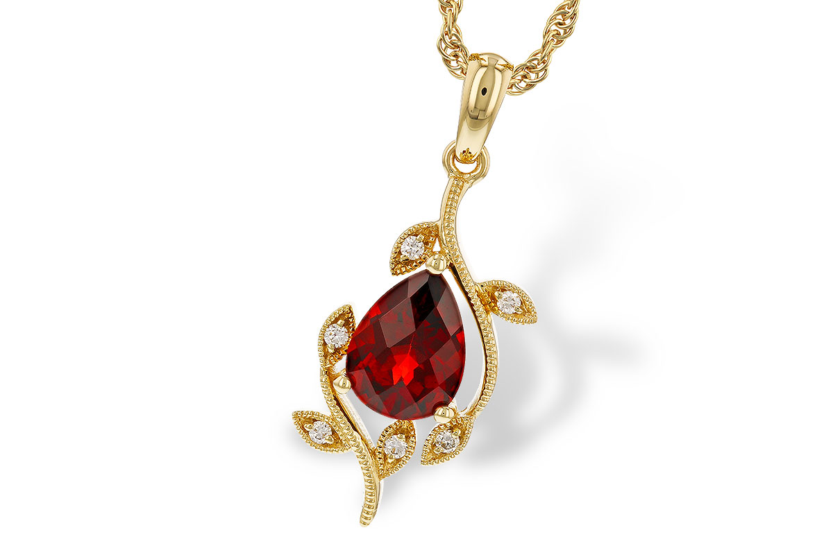 E329-70843: NECKLACE 1.34 GARNET 1.39 TGW (8X6MM GAR)