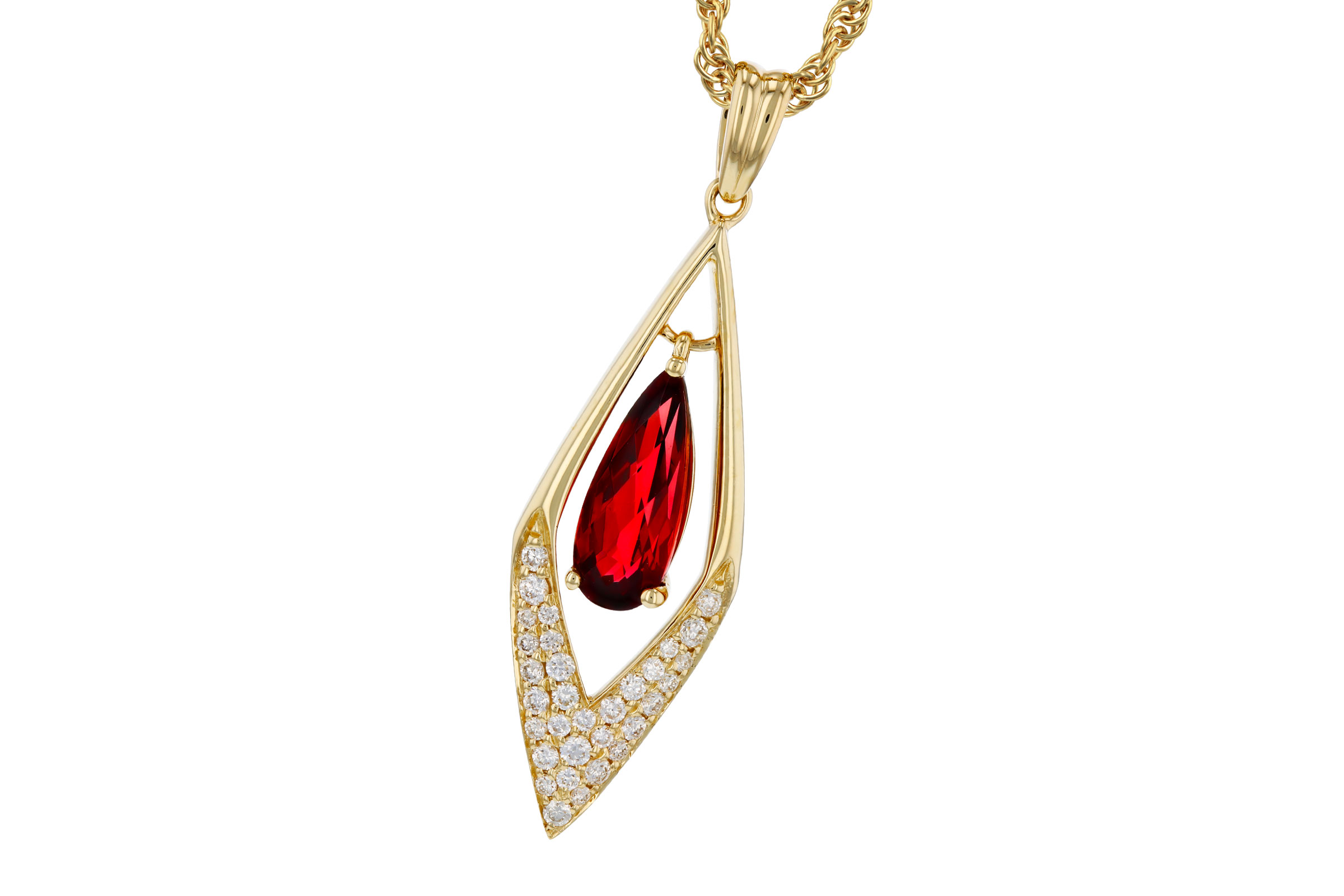 F330-57206: NECK .93 GARNET 1.10 TGW (10x4MM GAR)