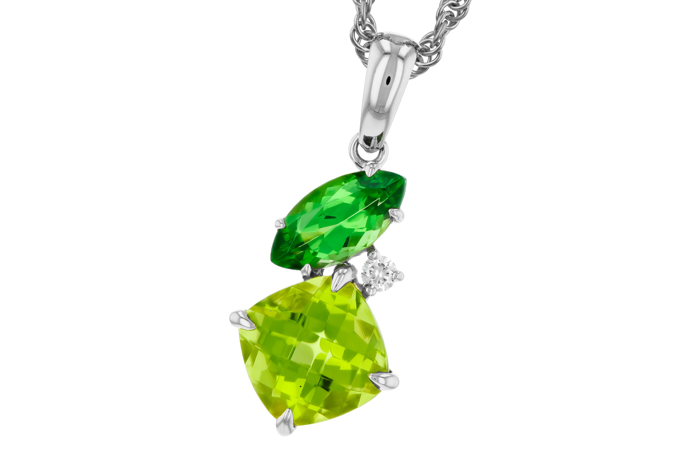 H330-58115: NECKLACE 1.97 TW SEMI-PREC (PER,TSAV) 2.00 TGW