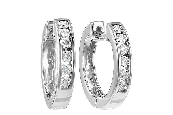 K240-58115: EARRINGS .25 TW