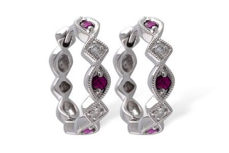 L056-00824: EARRINGS .20 RUBY .25 TGW
