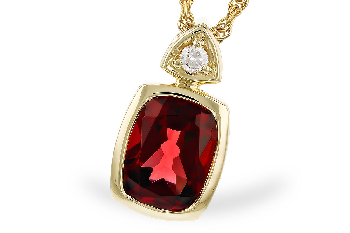 M328-77251: NECK 1.52 TW GARNET 1.55 TGW (8x6MM GAR)