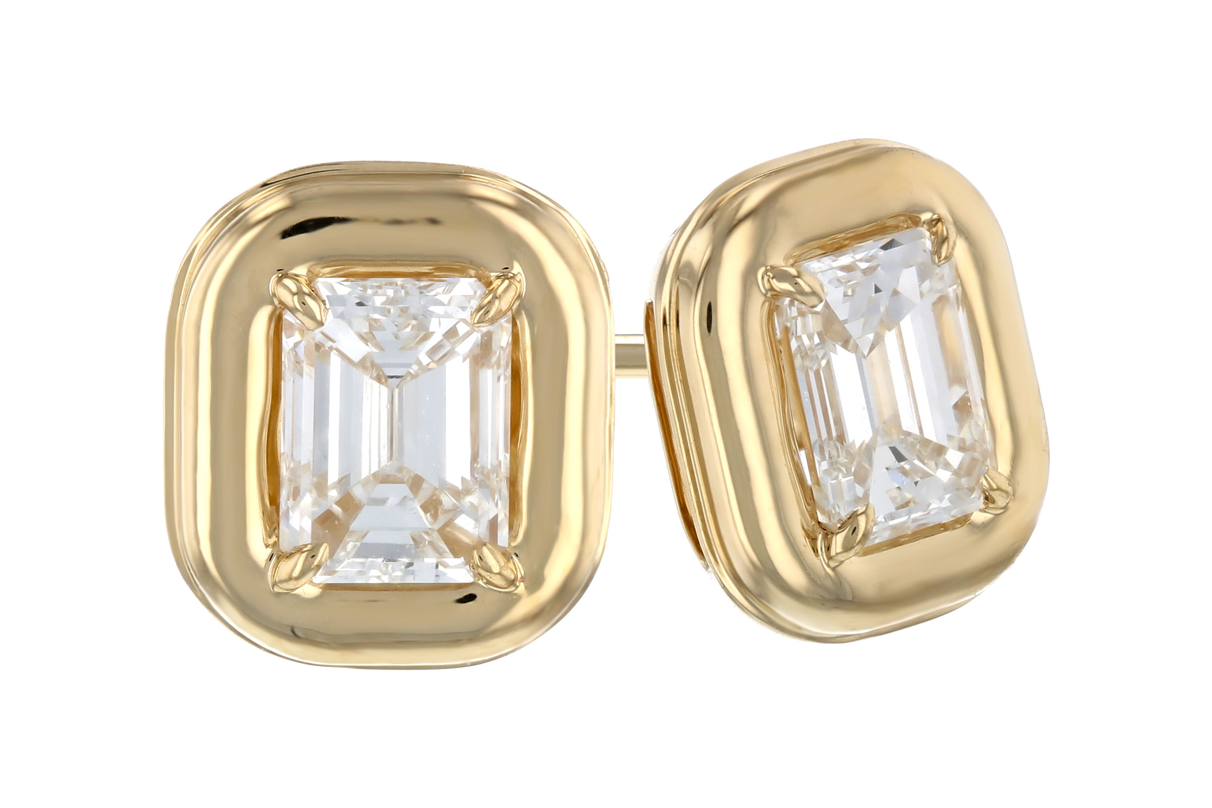 M330-58106: EARRINGS .48 TW EMERALD CUT DIA