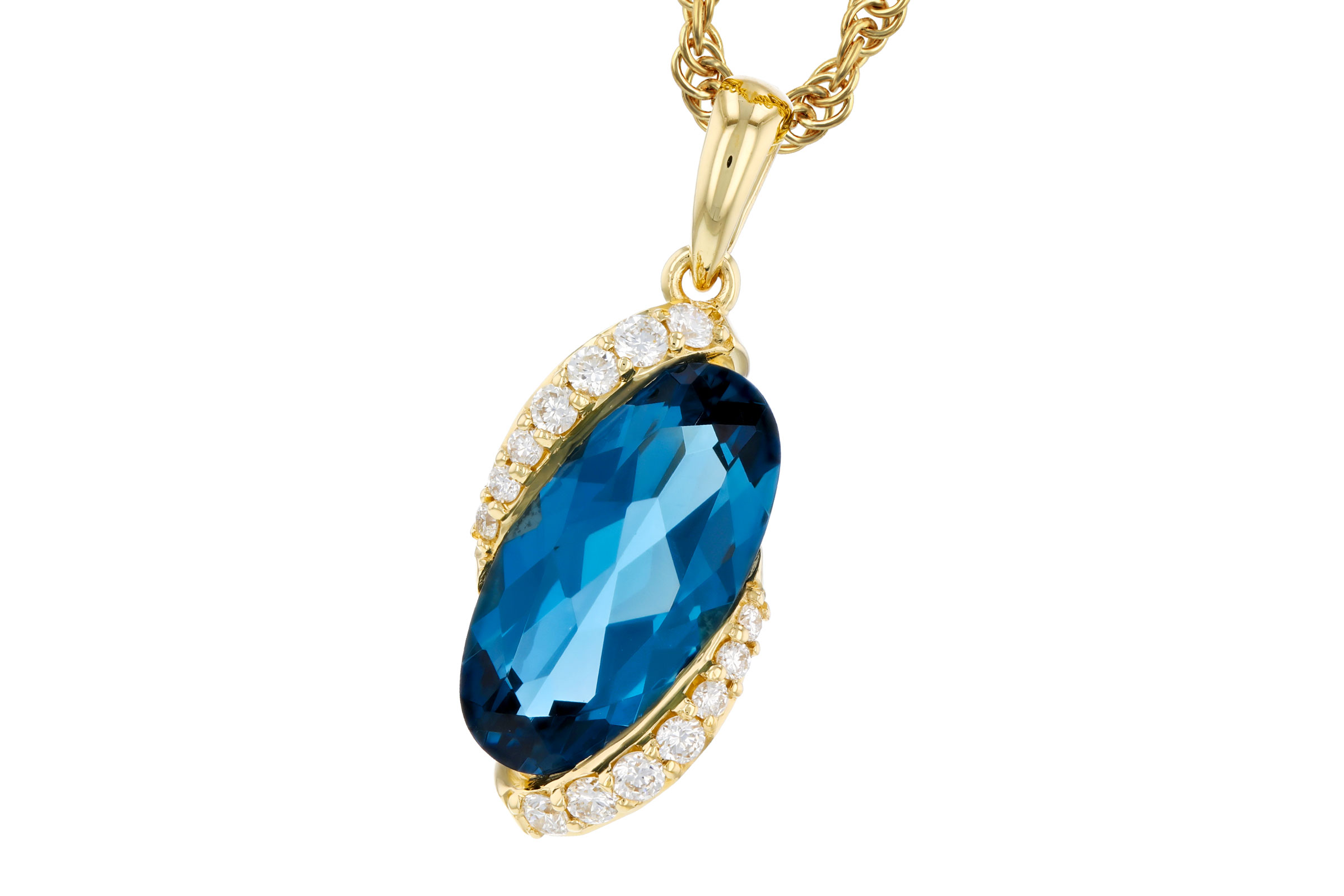 M330-58124: NECK 2.25 LONDON BLUE TOPAZ 2.37 TGW (12x6MM LBT)